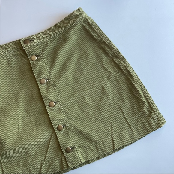 American Apparel Dresses & Skirts - ✨American Apparel | Green Corduroy Mini Skirt